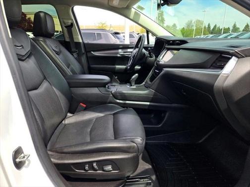 2017 Cadillac XT5 Premium Luxury