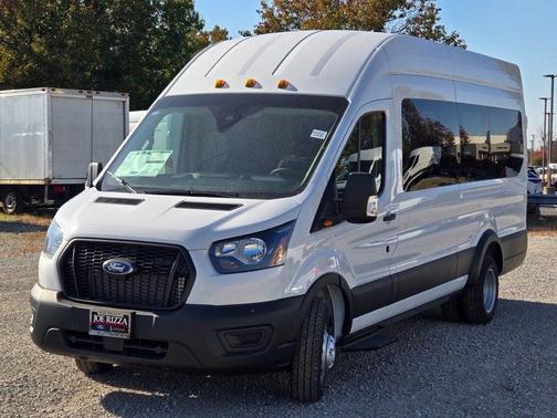 2025 Ford Transit-350 XL