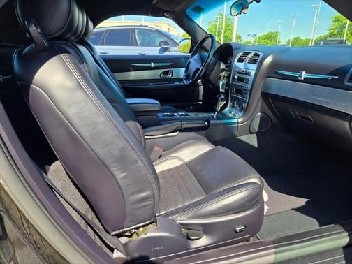 2003 Ford Thunderbird Base