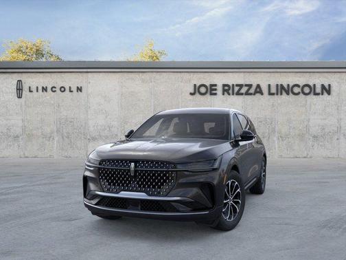 Infinite Black Metallic Clearcoat 2026 Lincoln Nautilus Premiere
