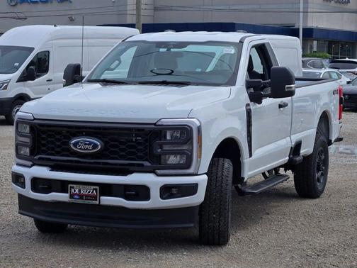 2025 Ford F-350 XL
