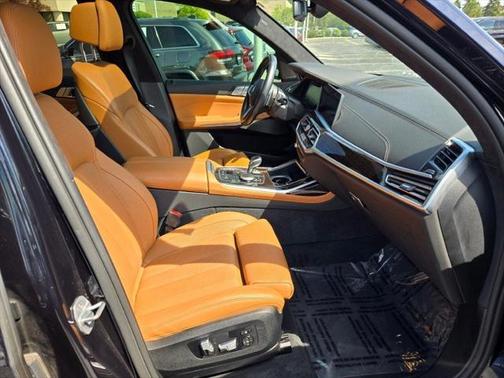 2019 BMW X7 xDrive40i
