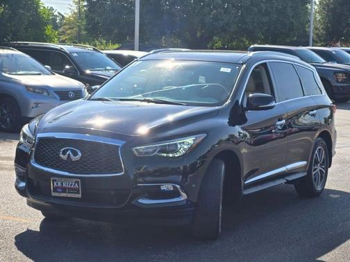 2017 INFINITI QX60 Base