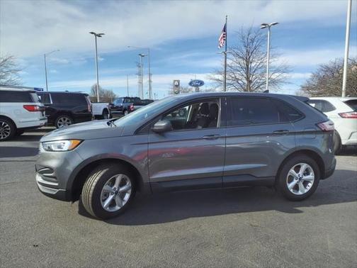 2021 Ford Edge SE