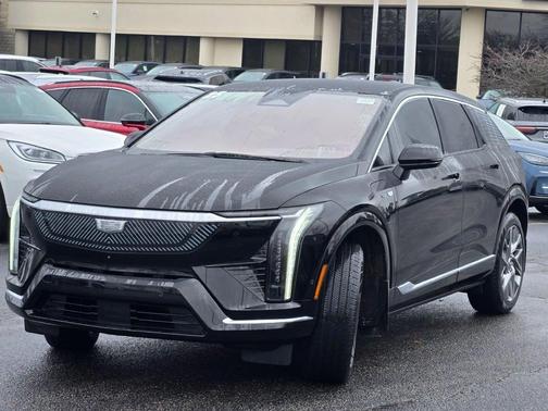 2025 Cadillac OPTIQ Luxury 1 AWD