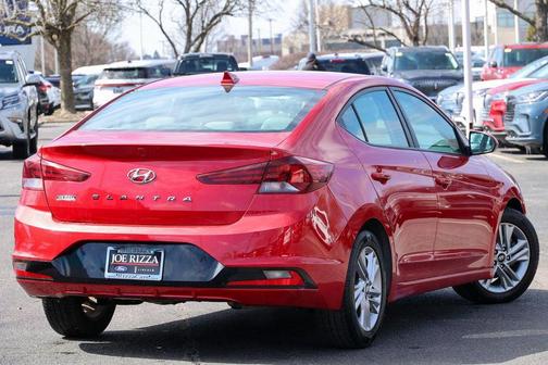 2020 Hyundai ELANTRA SEL