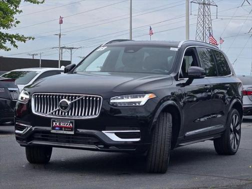 2023 Volvo XC90 Recharge Plug-In Hybrid T8 Ultimate 6-Seater