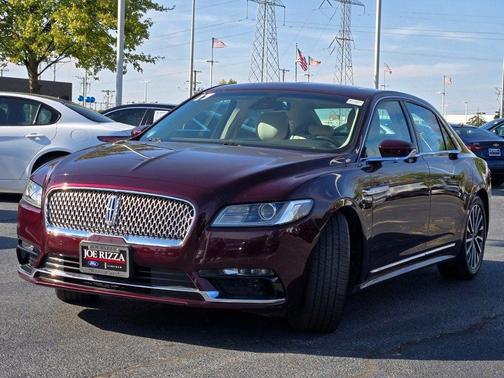 2017 Lincoln Continental Select