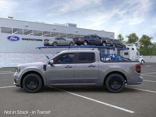 2025 Ford Maverick Lobo Standard