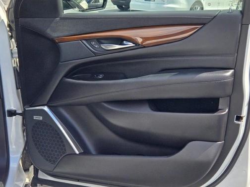 2020 Cadillac Escalade ESV Luxury