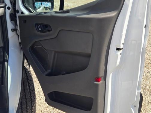 2022 Ford Transit-250 Base