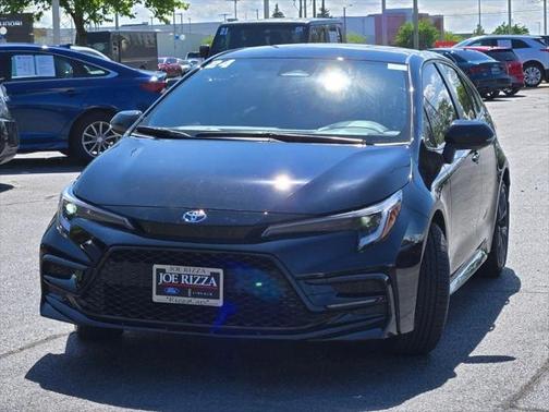 2024 Toyota Corolla Hybrid SE