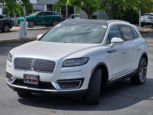 2019 Lincoln Nautilus Reserve