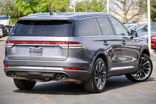 Asher Gray Metallic Clearcoat 2022 Lincoln Aviator Reserve AWD