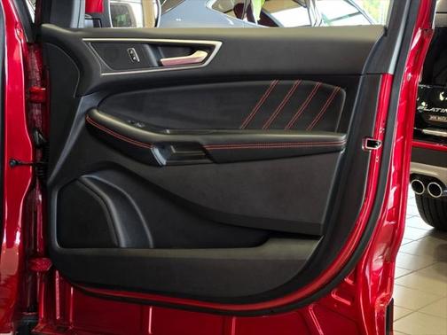 2024 Ford Edge ST Line