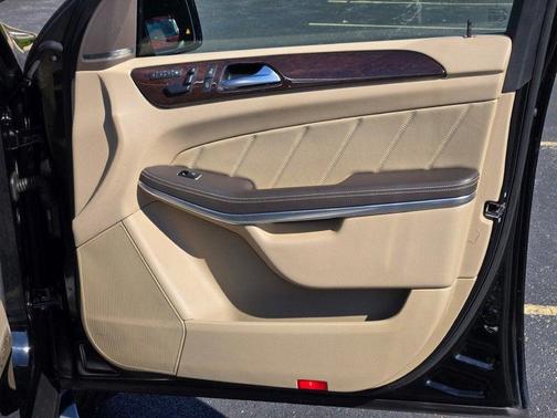 2014 Mercedes-Benz GL-Class 4MATIC