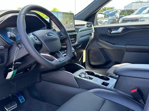 2024 Ford Escape ST-Line Select