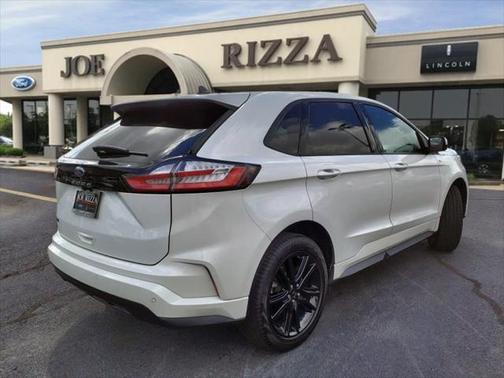 2022 Ford Edge ST Line