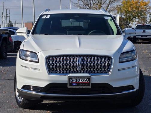 2022 Lincoln Nautilus Standard