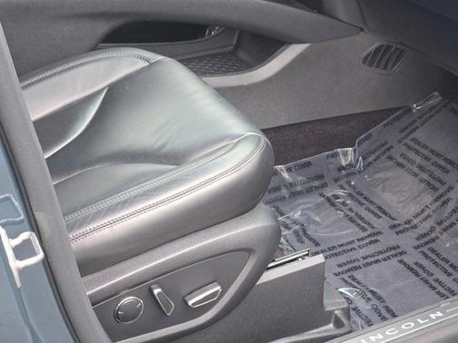 2016 Lincoln MKX Select