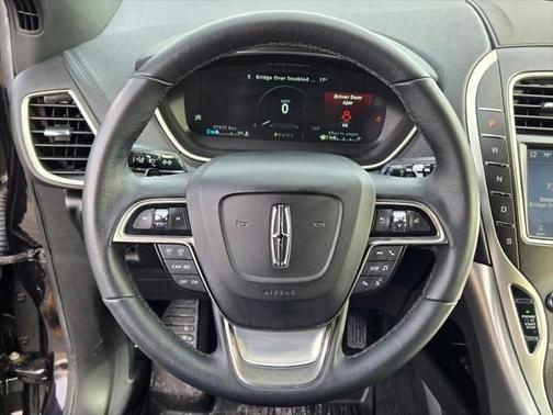 2020 Lincoln Nautilus Standard