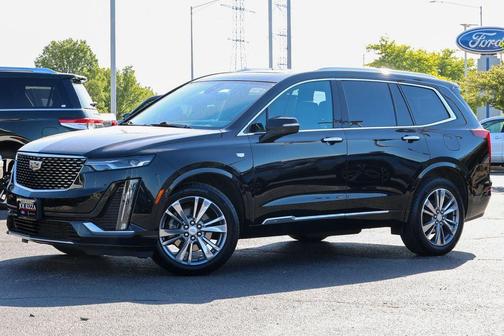 Stellar Black Metallic 2021 Cadillac XT6 Premium Luxury AWD
