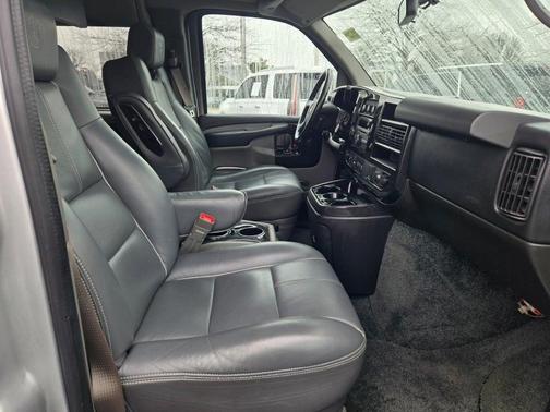 2015 Chevrolet Express 2500 Work Van