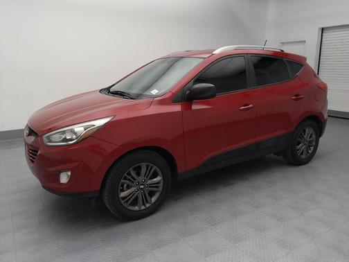 2015 Hyundai TUCSON SE