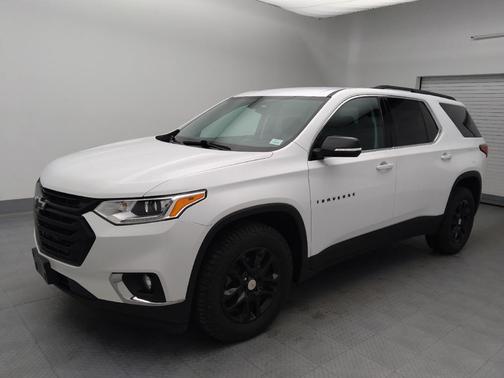 Summit White 2019 Chevrolet Traverse LT Cloth