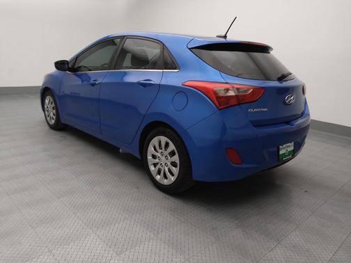 2017 Hyundai Elantra GT Base