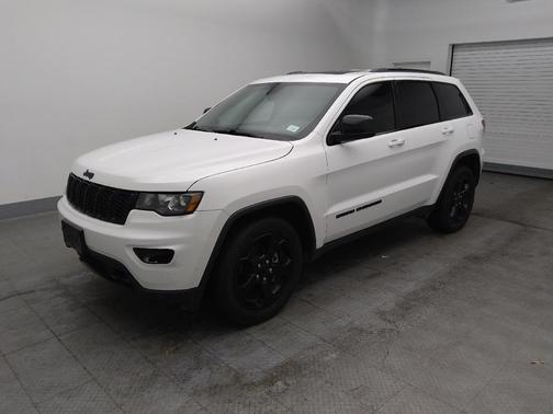 2019 Jeep Grand Cherokee Upland