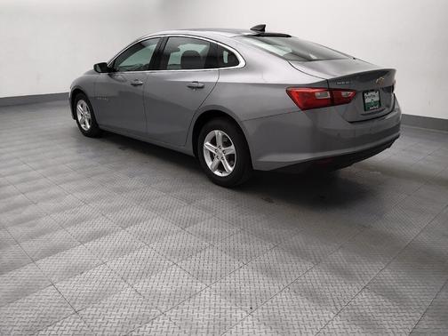 Gray 2024 Chevrolet Malibu 1LS