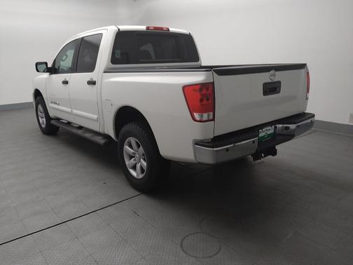 2013 Nissan Titan SV