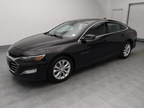 Mosaic Black Metallic 2023 Chevrolet Malibu FWD 1LT
