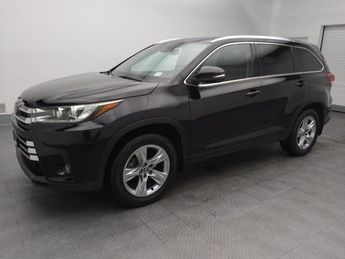 2017 Toyota Highlander Limited