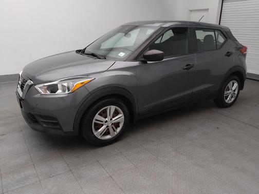 2020 Nissan Kicks S
