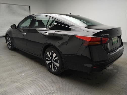 2020 Nissan Altima 2.5 SV