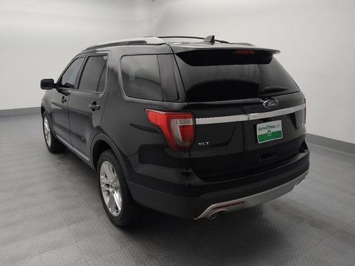 Shadow Black 2016 Ford Explorer XLT