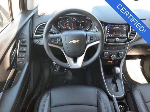 Shadow Gray Metallic 2021 Chevrolet Trax LT