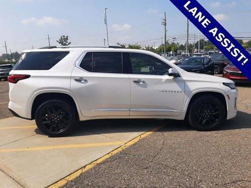2022 Chevrolet Traverse Premier