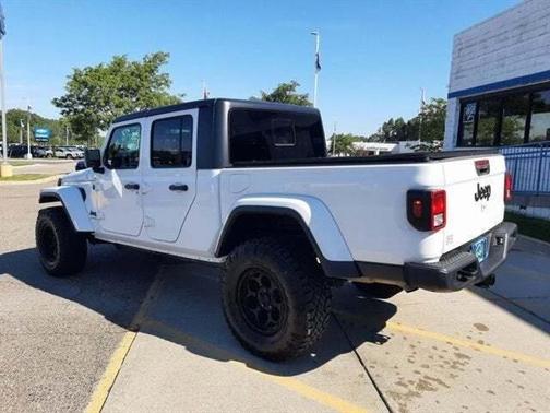 2023 Jeep Gladiator Sport S