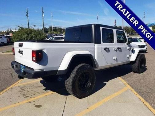 2023 Jeep Gladiator Sport S