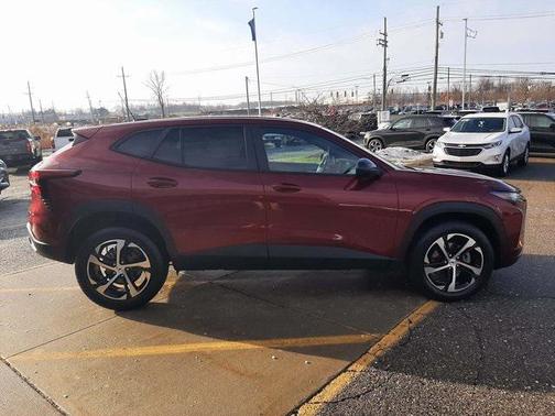 2024 Chevrolet Trax FWD 1RS