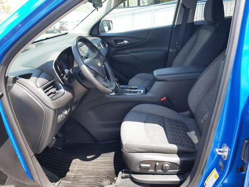 Riptide Blue Metallic 2024 Chevrolet Equinox 1LT