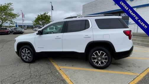 2022 GMC Acadia FWD SLE