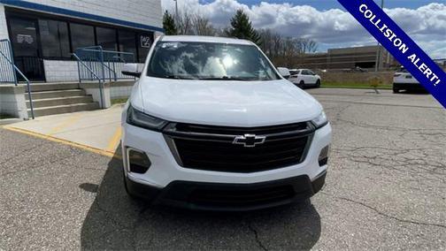 2022 Chevrolet Traverse LT Cloth