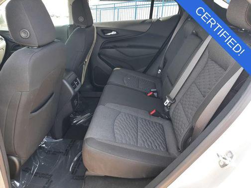 Silver Ice Metallic 2021 Chevrolet Equinox 1LT