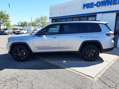 Silver Zynith 2024 Jeep Grand Cherokee L Altitude