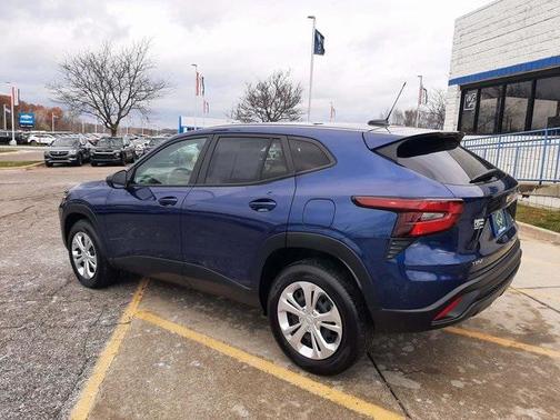 2024 Chevrolet Trax LS