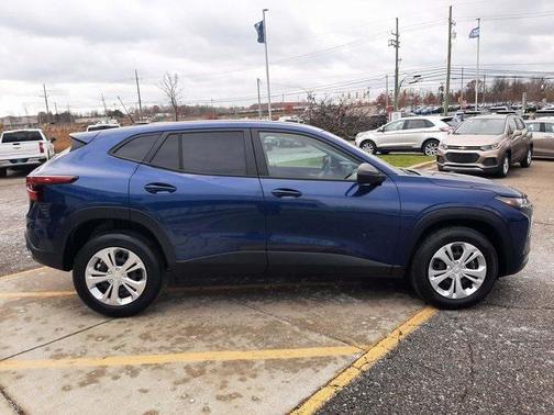 2024 Chevrolet Trax LS